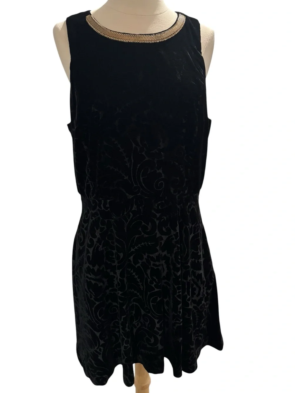Michael Kors Sleeveless Black Velvet Dress w/ Gold Trim-Large